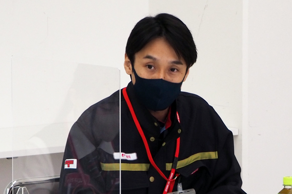 日本郵政グループ 社員2