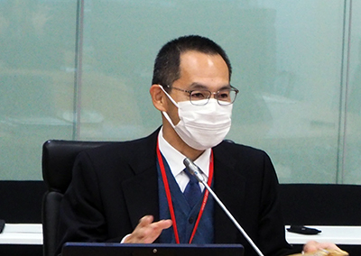 日本郵政株式会社執行役 牧 寛久