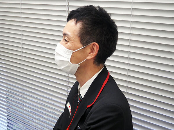 日本グループ社員2